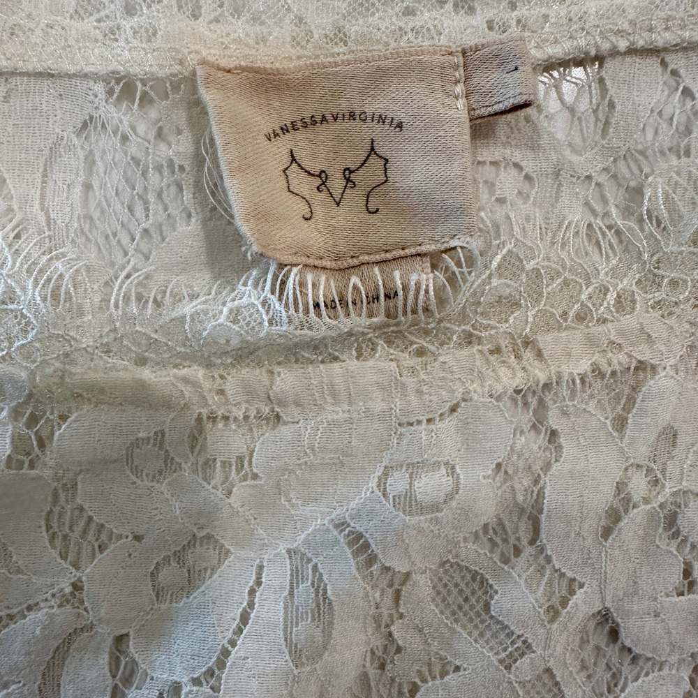 Anthropologie white lace top, size large. - Picture 6 of 7